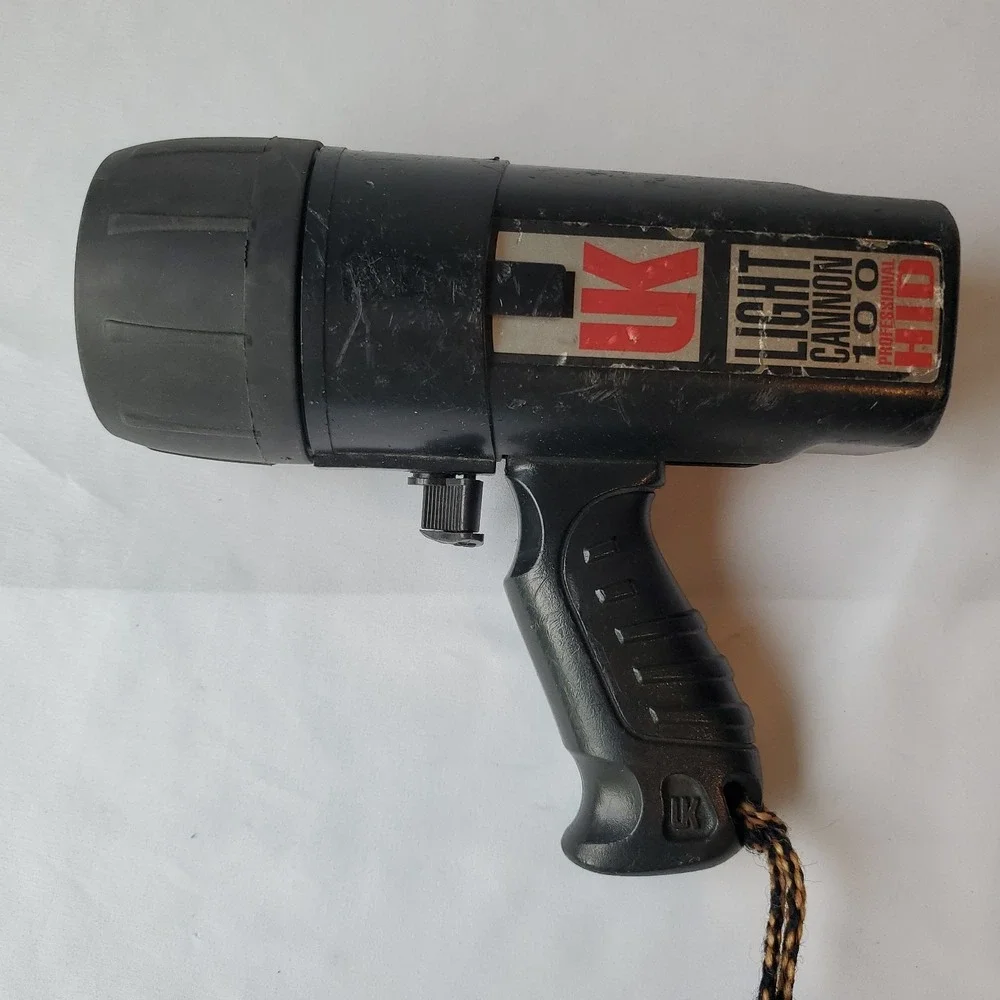 VTG Underwater Kinetics Light Cannon 100 HID Pro Dive Light W/ Battery